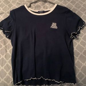 Forever 21 t-shirt in size L